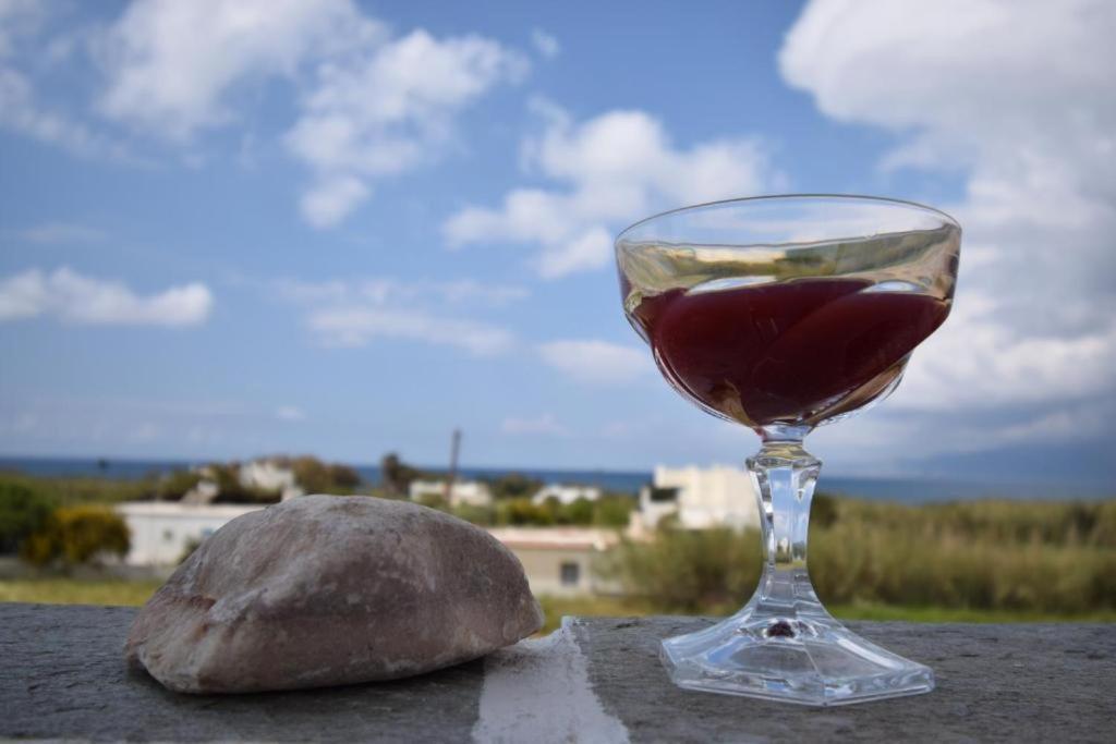 Palmos Self-Catering Apartment With Sea View Kastrákion المظهر الخارجي الصورة